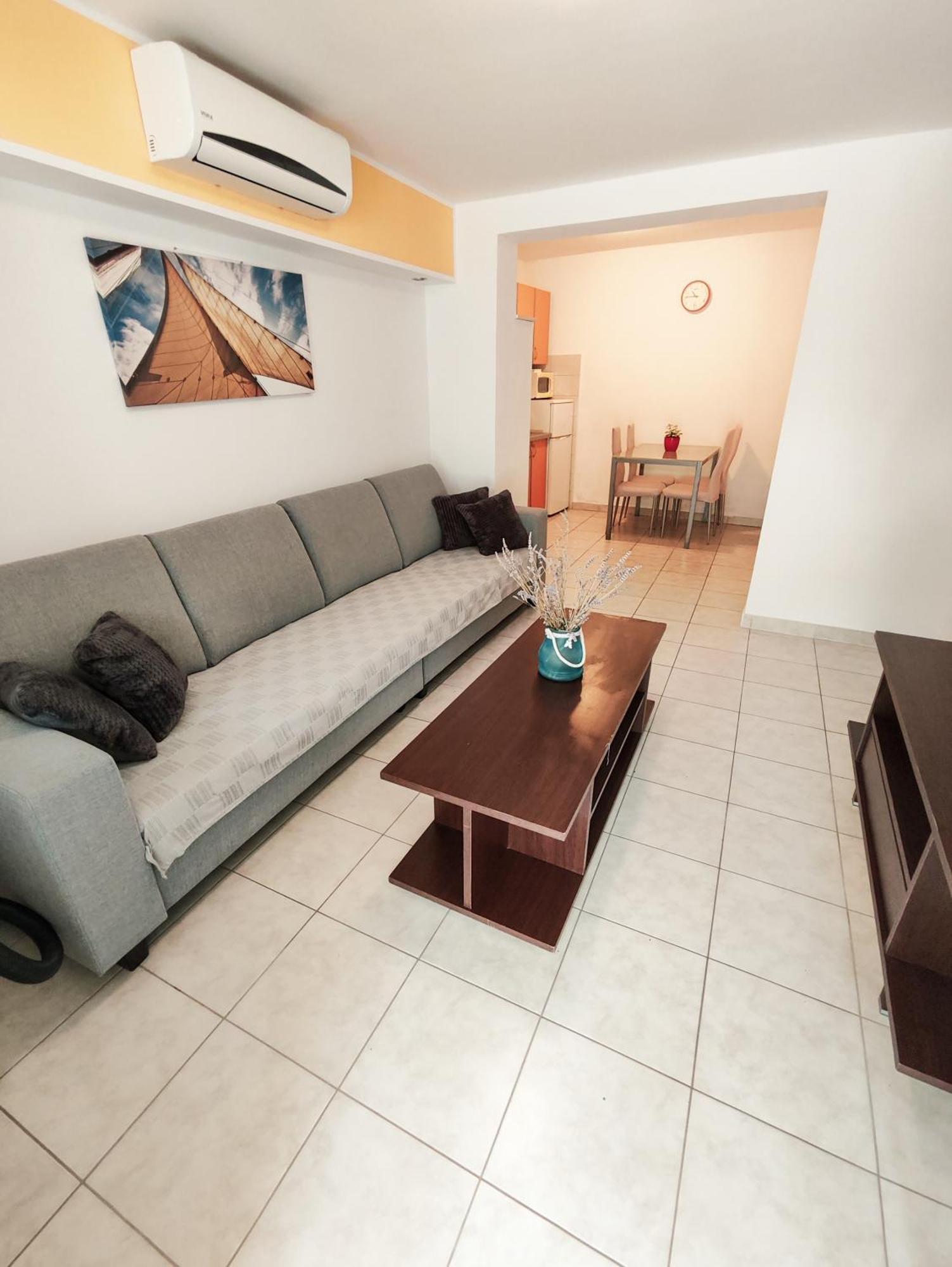 Apartament And Vuleta, Close To The Makarska