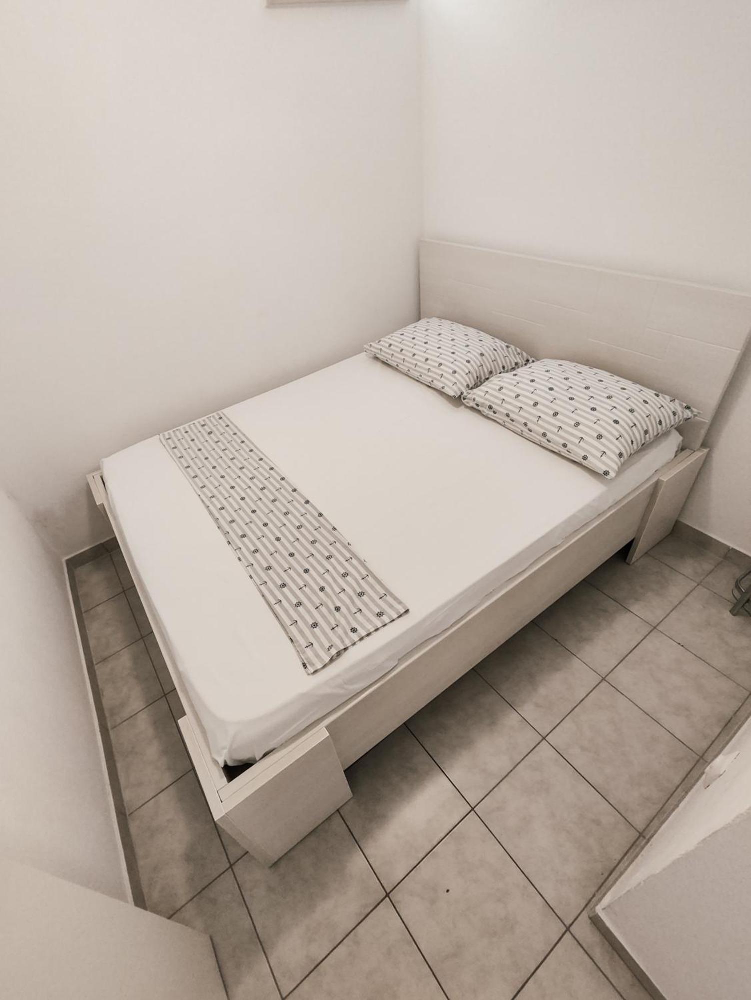 Apartament And Vuleta, Close To The