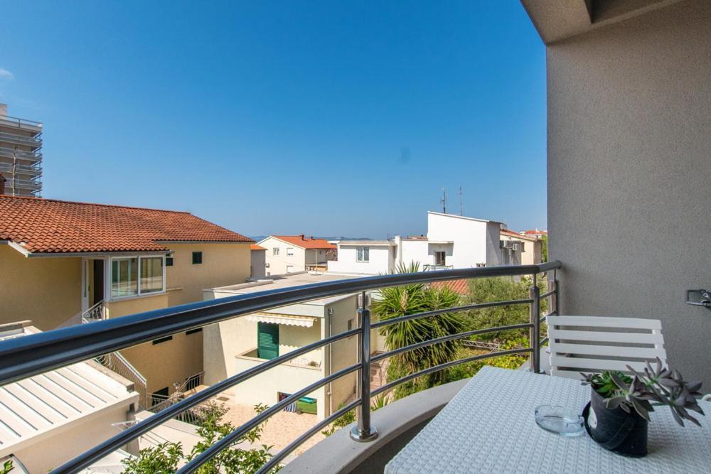 And Vuleta, Close To The Apartament Makarska